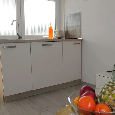 Peaceful Oasis Apartman דירה